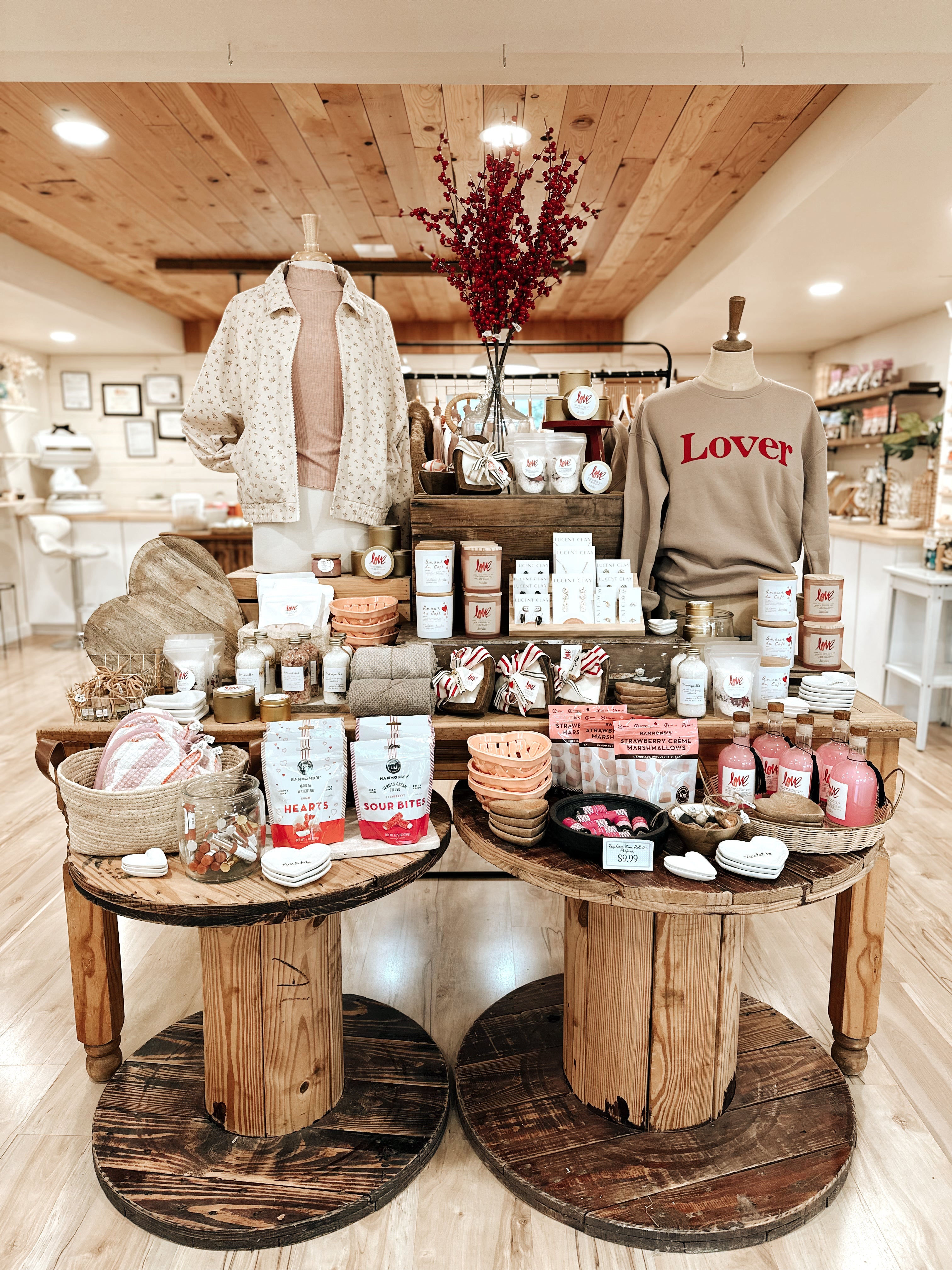 New Displays Bring Valentine's and Neutrals to the Spotlight