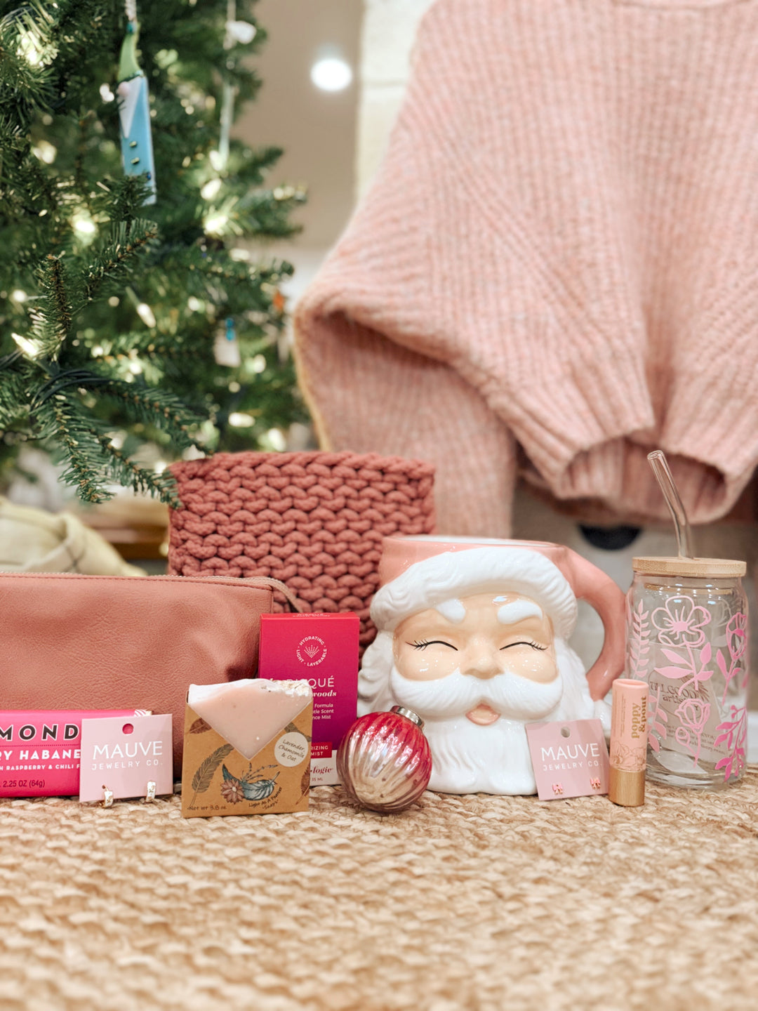 Think Pink: The Ultimate Kickoff to the Holiday Season at Mulberry Market Co.