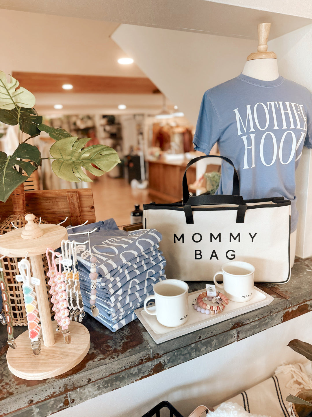 A Little Love for Mama: Thoughtful Gifts for the Heart of the Family