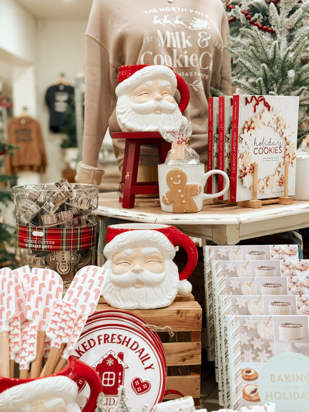 The Holiday Hostess Gift Guide: Thoughtful Favorites from Mulberry Market Co.